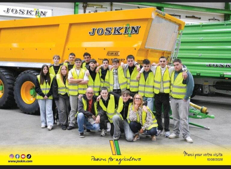 Visite de l'usine Joskin en Belgique par les élèves agroéquipement ISSAT