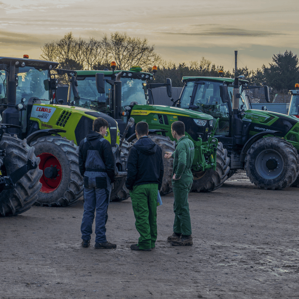 Étudiants BTS GDEA ISSAT Redon formation agroéquipement Bretagne